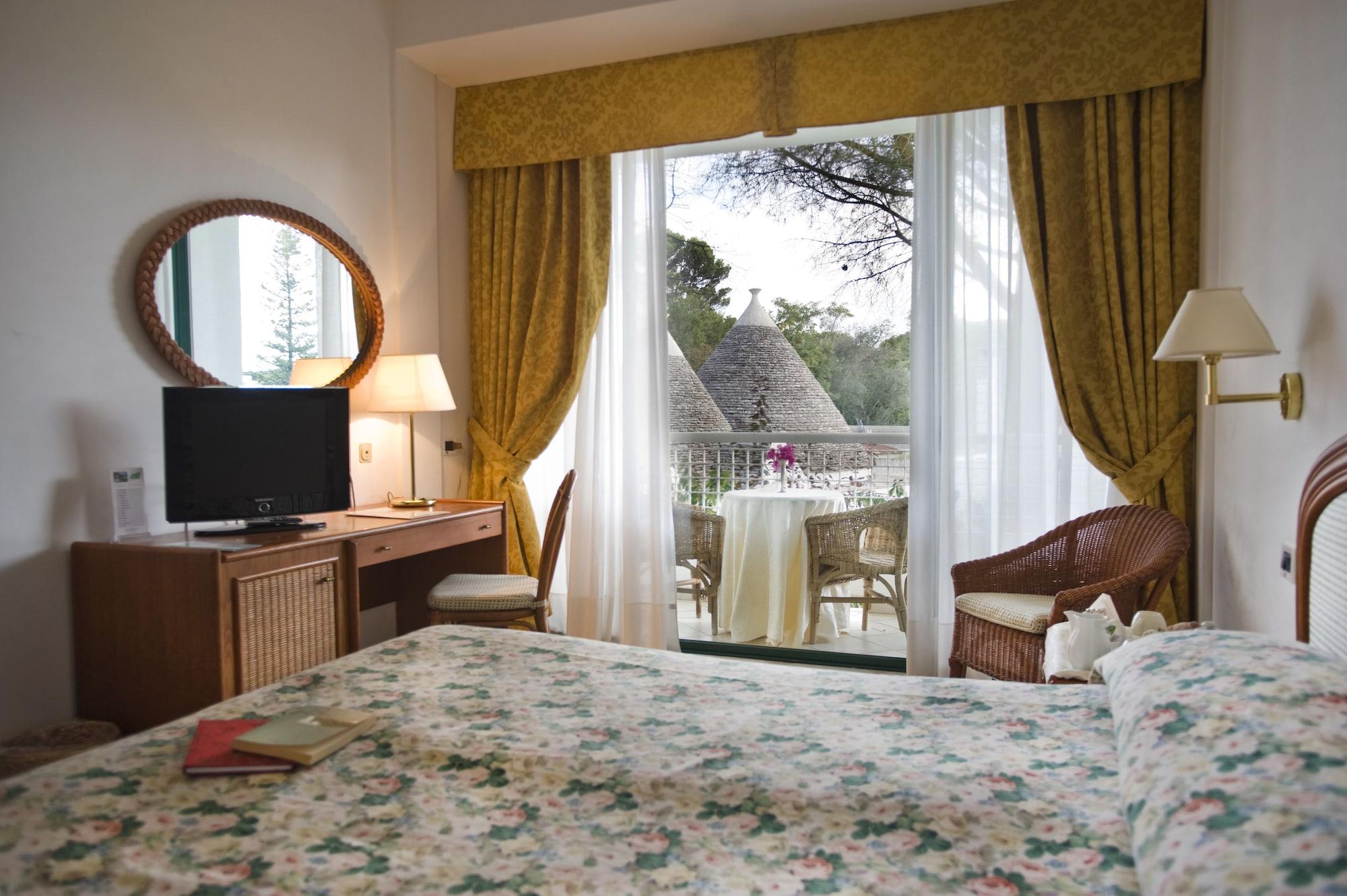 Hotel Sierra Silvana Selva Di Fasano Ngoại thất bức ảnh