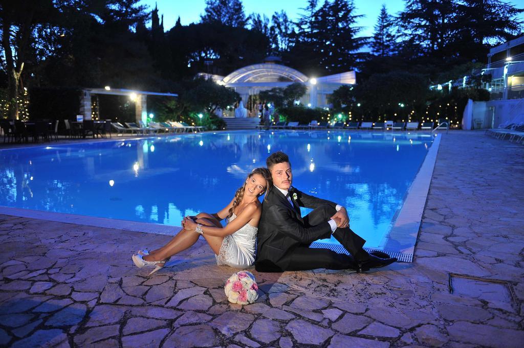 Hotel Sierra Silvana Selva Di Fasano Ngoại thất bức ảnh