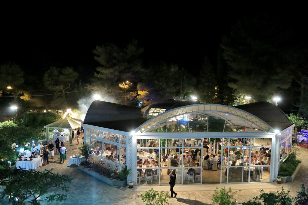 Hotel Sierra Silvana Selva Di Fasano Ngoại thất bức ảnh